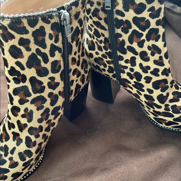 Coach leopard boots - Picture 3 of 6
